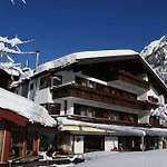 Hotel Birgsau 3*